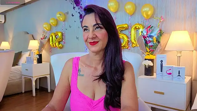 ScarleetJonson online show from 02/07/26, 07:00