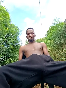 RAWFREAKYVERSE online show from 04/04/26, 07:26