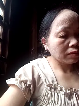  YooY  online show from 10/22/25, 02:44