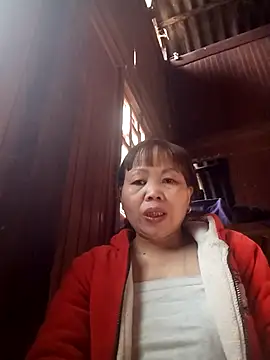  YooY  online show from 11/23/25, 02:10