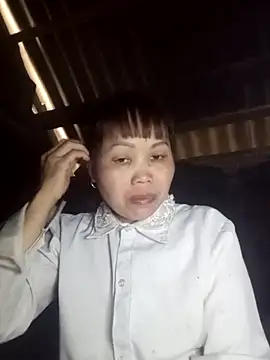  YooY  online show from 10/24/25, 06:23