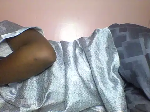 Moongodessy online show from 12/16/25, 10:47