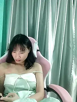 Ly-ny online show from 10/25/25, 06:19