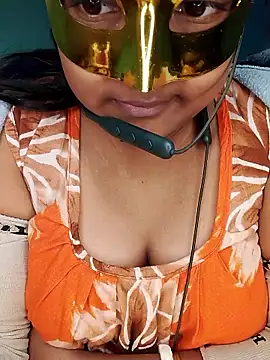 mimi87hoty online show from 01/12/26, 10:22