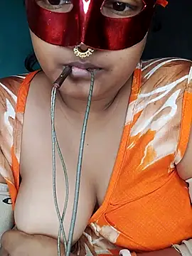 mimi87hoty online show from 11/27/25, 04:51