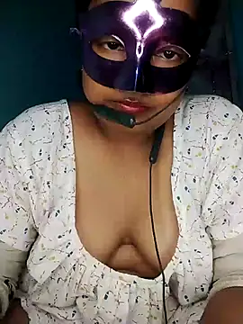 mimi87hoty online show from 07/01/26, 07:03