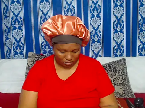 JUICEYLIPS333 online show from 11/20/25, 06:14