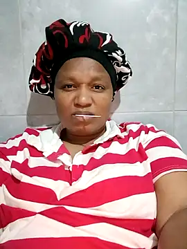 JUICEYLIPS333 online show from 11/02/25, 07:08