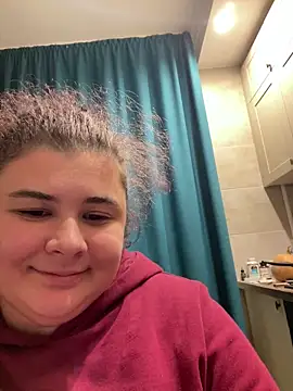 AliceCurlyX online show from 12/01/25, 09:26