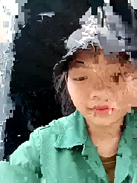 Ananine online show from 11/06/25, 07:56