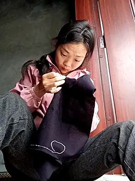 Ananine online show from 11/12/25, 12:59