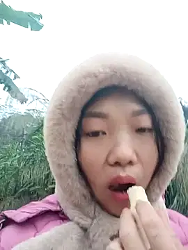 Snapshot of Ananine chatting on 01/14/26, 12:47 Ananine online show from 01/14/26, 12:47