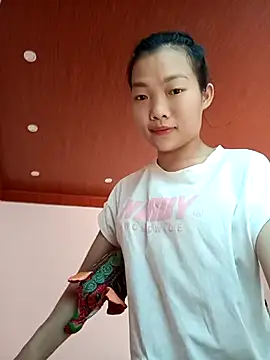 Ananine online show from 06/27/26, 07:36