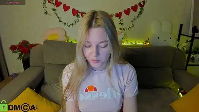 Sylvia Ortiz online show from 03/11/26, 01:10