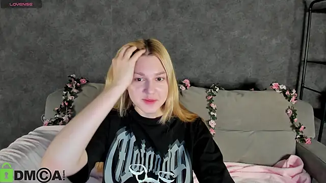 Sylvia Ortiz online show from 11/09/25, 01:09