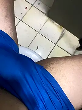 Novindapikgrossa online show from 10/15/25, 10:56