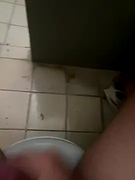 Novindapikgrossa online show from 12/17/25, 03:17