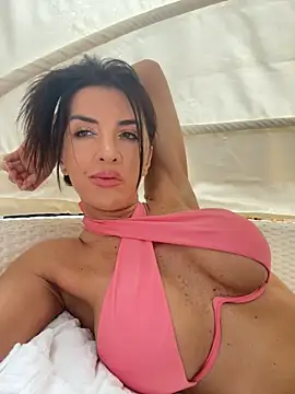 StephieRouse online show from 11/29/25, 10:26