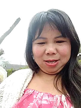 lusy-00 online show from 02/15/26, 07:51