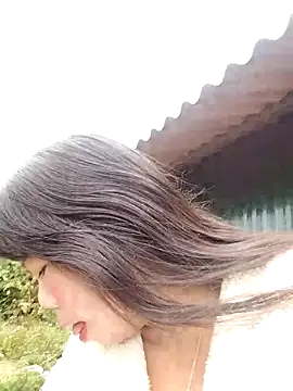 lusy-00 online show from 11/19/25, 02:00