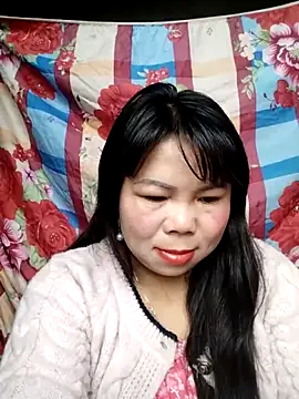 lusy-00 online show from 10/25/25, 01:49