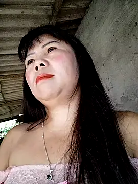 Snapshot of lusy-00 chatting on 10/02/25, 01:31 lusy-00 online show from 10/02/25, 01:31