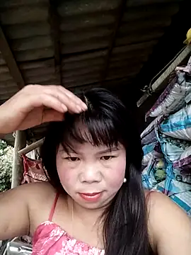 Snapshot of lusy-00 chatting on 10/06/25, 11:38 lusy-00 online show from 10/06/25, 11:38