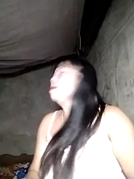 lusy-00 online show from 10/24/25, 01:43