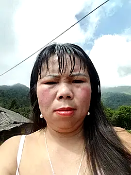 Snapshot of lusy-00 chatting on 10/05/25, 03:19 lusy-00 online show from 10/05/25, 03:19