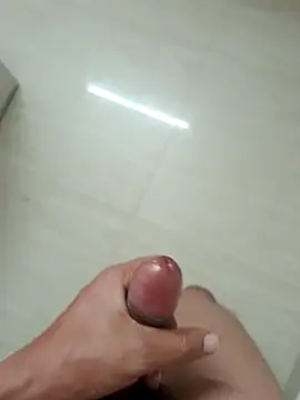 Cocomaza1 online show from 10/05/25, 06:37