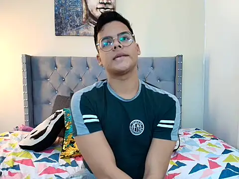 stewart mateo  online show from 12/02/25, 02:01