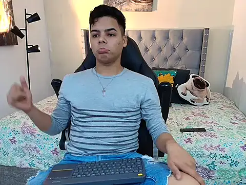 stewart mateo  online show from 10/21/25, 02:00