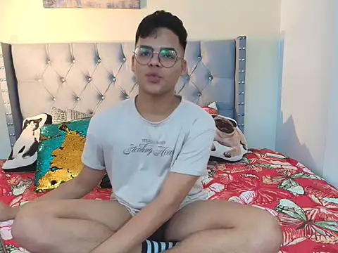 stewart mateo  online show from 11/15/25, 02:04