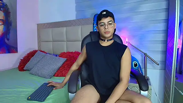 stewart mateo  online show from 11/10/25, 02:05