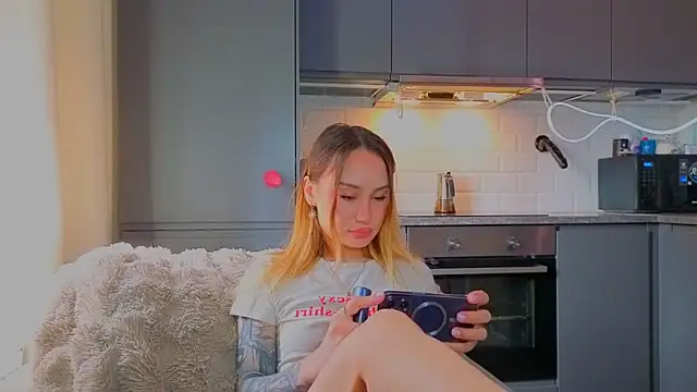 baobei03 online show from 05/09/26, 12:41