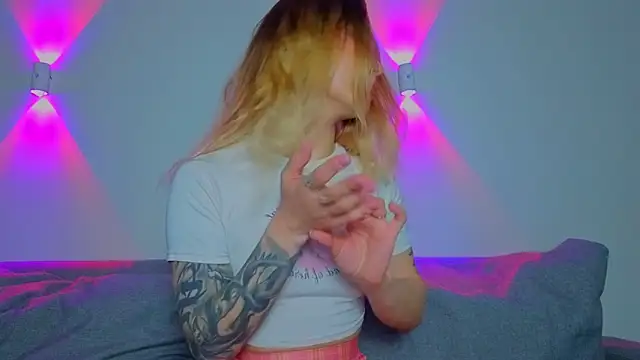 baobei03 online show from 04/04/26, 04:52