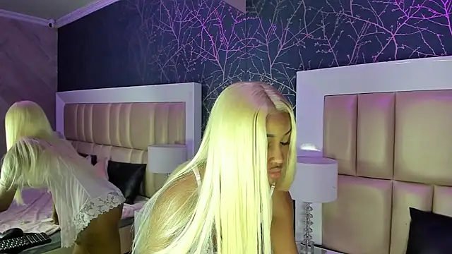 JulitPink online show from 01/09/26, 11:50