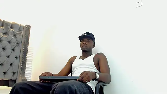 DOUGLAS 099 online show from 09/20/25, 01:05
