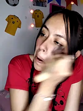 Snapshot of Queen_Ashly chatting on 06/14/26, 01:46 Queen Ashly online show from 06/14/26, 01:46