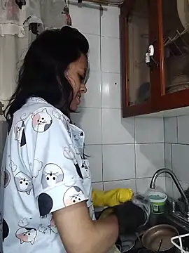 Queen Ashly online show from 10/27/25, 01:50