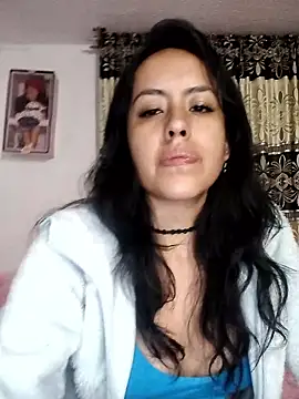 Queen Ashly online show from 01/11/26, 01:45