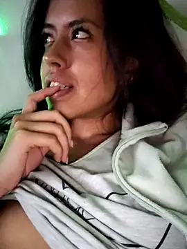 Queen Ashly online show from 09/18/25, 03:09