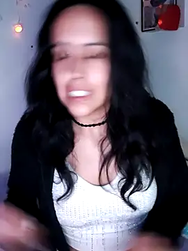 Snapshot of Queen_Ashly chatting on 03/28/26, 03:18 Queen Ashly online show from 03/28/26, 03:18