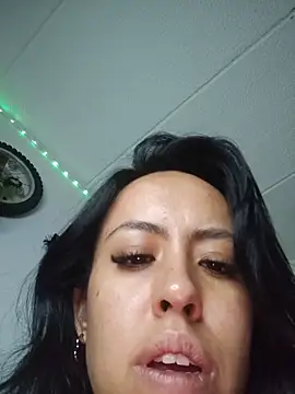 Queen Ashly online show from 10/24/25, 01:59