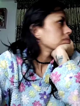 Queen Ashly online show from 12/04/25, 02:32