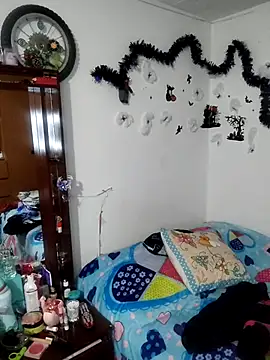 Queen Ashly online show from 10/31/25, 11:11