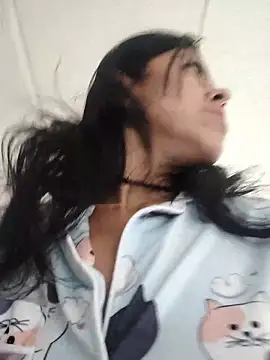 Queen Ashly online show from 11/09/25, 04:55