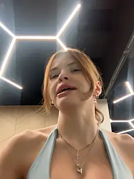 Snapshot of SMELLSEX chatting on 02/24/26, 07:37 SMELLSEX online show from 02/24/26, 07:37