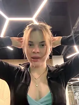 Snapshot of SMELLSEX chatting on 01/15/26, 07:50 SMELLSEX online show from 01/15/26, 07:50