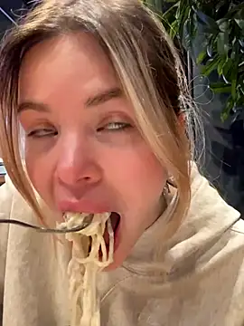 SMELLSEX online show from 10/27/25, 06:31